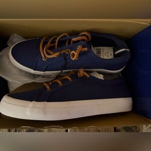 Tecs Women's Casual Canvas Slip-On Shoes